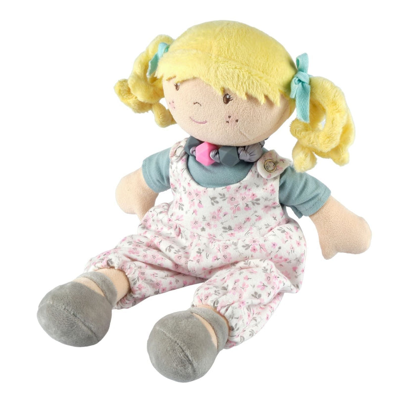 Lucy with Friendship Bracelet in Flower Printed Outfit
