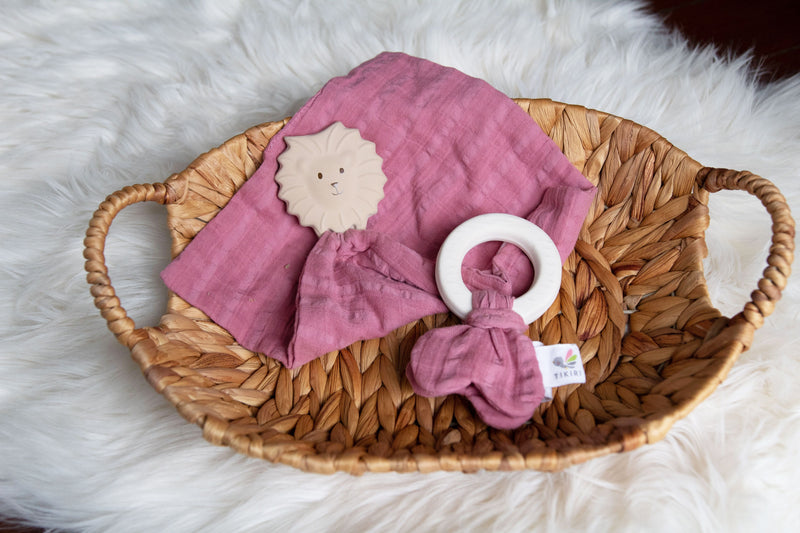 Organic Natural Rubber Teething ring - with Dusty Rose Muslin Tie